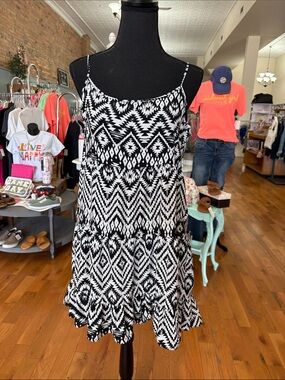 Maurices Black and White Geometric Mini Dress Medium